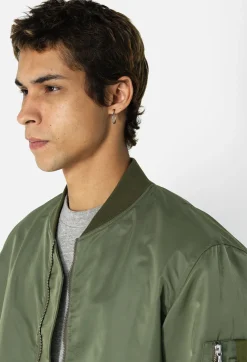Bogota Bomber II