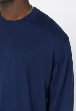 Cashmere Wool Blend Crew