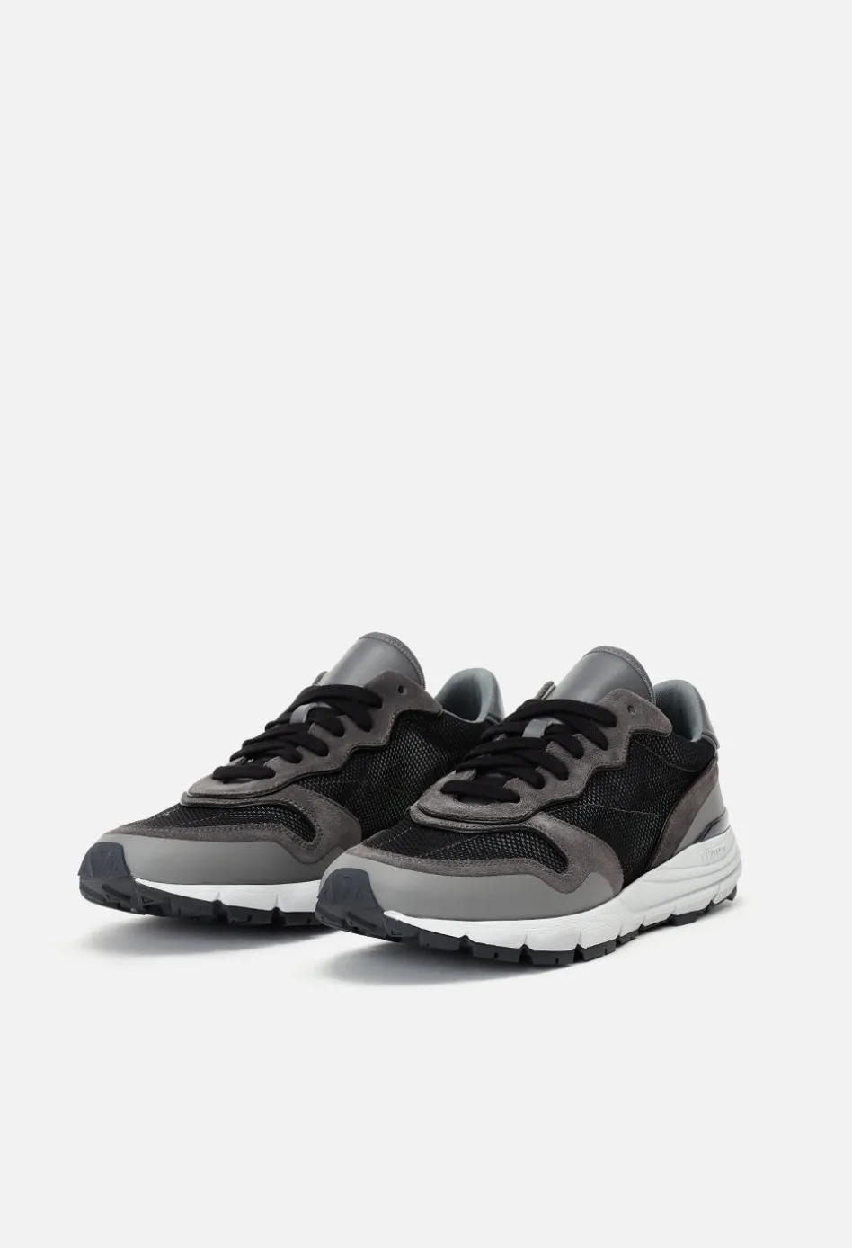 Edition One Runner