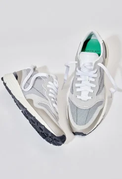 Edition One Runner