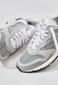 Edition One Runner