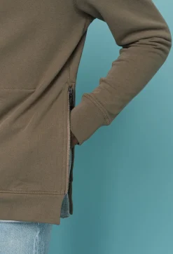 Hooded Villain