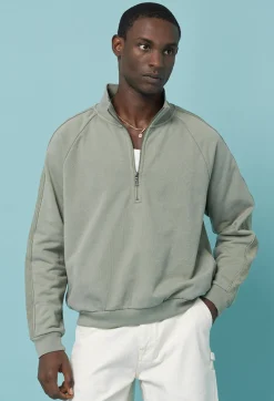 Munich Half Zip