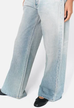 Nova Mid Rise Wide