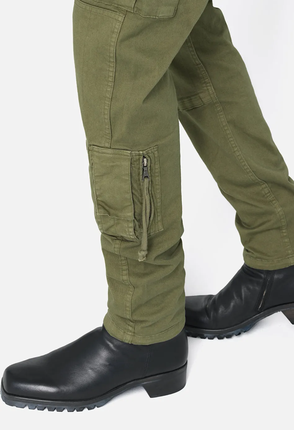 Slim Tactical Cargo