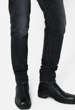 The Cast 2 Rigid Selvedge
