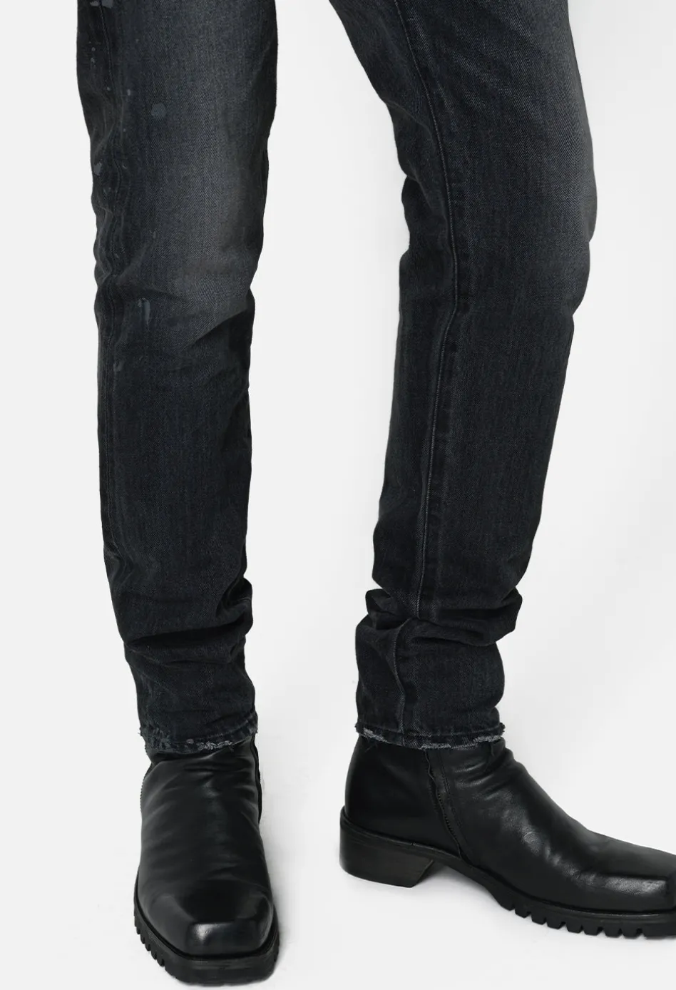 The Cast 2 Rigid Selvedge